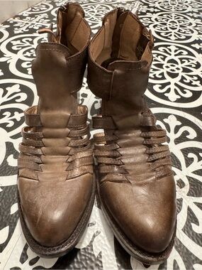 Freebird BLAKE by Steven - Brown Leather Strappy Heeled Boots Size 10-11, RARE!!